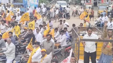 శింగనమల: నార్పల మండల కేంద్రంలోని సింగనమల ఎమ్మెల్యే బండారు శ్రావణి విజయోత్సవం ర్యాలీలో పాల్గొన్నారు