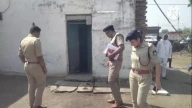 पटेरा: हिडोरिया के वार्ड क्रमांक 7 धारदार हथियार से युवक की हत्या,मामले में,घटनास्थल पँहुचे पुलिस अधीक्षक जांच जारी