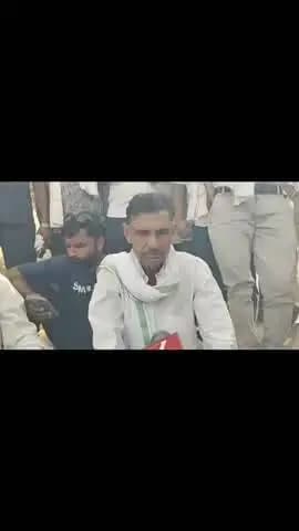 कराहल: श्योपुर मेले में हुए विवाद को लेकर धरना प्रदर्शन में पहुंचे श्योपुर विधायक बाबू जांडेल अपनी बात रखें