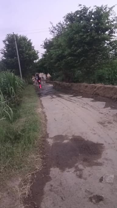 Nangal se kurdi jaane wala rasta janmeja inter College ke samne bhara Pani aane jaane mein Hui dikkat