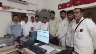 गुड़ामालानी: बाड़मेर एसीबी ने गुड़ामालानी में कार्रवाई करते हुए 20,500 रुपए की रिश्वत लेते रेवेन्यू इंस्पेक्टर को किया गिरफ्तार