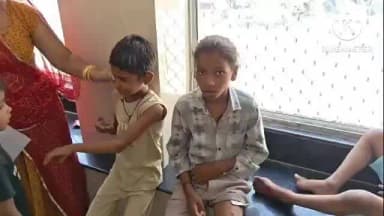 पाली: पाली शहर के तीन स्थानों पर आवारा कुत्तों ने वृद्ध सहित 12 बच्चों को काटकर किया घायल, बांगड़ अस्पताल में उपचार