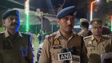 मोहर्रम को सकुशल, शांतिपूर्ण एवं सौहार्दपूर्ण वातावरण में सम्पन्न कराए जाने के दृष्टिगत जनपद में की गई तैयारियों के संबंध में पुलिस अधीक्षक कौशाम्बी श्री सत्यनारायण की वीडियो बाइट।
#UPPolice
#kaushambipolice https://t.co/OMnODlQuVD