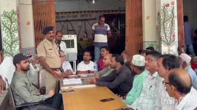 जमुई: मोहर्रम पर्व को लेकर टाउन थाना में आयोजित शांति समिति की बैठक में शांति और आपसी भाईचारे का दिया गया संदेश