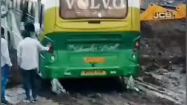 देवास नगर: ग्राम मेंढकी से चंदाना जाने वाले मार्ग पर अधूरे पुलिया निर्माण को लेकर वाहन चालक हुए परेशान