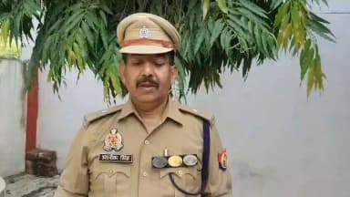 थाना बिसवां क्षेत्रांतर्गत घटित घटना के संबंध में अपर पुलिस अधीक्षक उत्तरी श्री आलोक सिंह द्वारा दी गई बाइट-
@Uppolice
@Igrangelucknow https://t.co/w8VmSQ7tnP