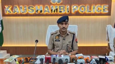थाना मंझनपुर क्षेत्र अंतर्गत ट्रैक्टर द्वारा ऑटो में टक्कर मारने की घटना में दो लोगों की दुःखद मृत्यु हो गई है।अन्य 05 घायलों को उपचार हेतु अस्पताल भिजवाया गया है। थाना मंझनपुर पुलिस द्वारा ट्रैक्टर को कब्जे में लेकर अग्रिम विधिक कार्यवाही की जा रही है।
#UPPolice
#kaushambipolice https://t.co/oP4MWXWJyG