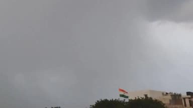 श्रीगंगा स्नान महात्म्य दिवस पर बुधवार शाम को छमाछम बारिश से मौसम सुहावना व गर्मी से मिली राहत।
BC