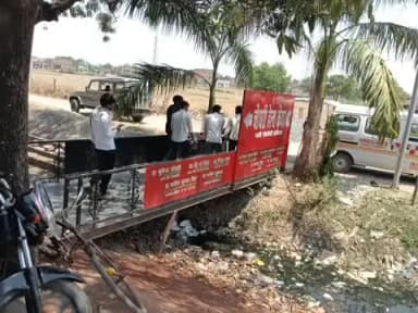 कोरांव: चिरांव में पिता की डांट से क्षुब्ध युवक ने निगला जहर, तबीयत बिगड़ने पर चिकित्सकों ने जिला अस्पताल किया रेफर