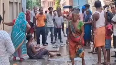 जगदीशपुर: बरारी थाना क्षेत्र के सुर्खीकल इलाके में एक युवक ने तीन मंजिला इमारत से छलांग लगाकर आत्महत्या कर ली
