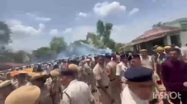 धमतरी: टाइगर रिजर्व के ग्रामीणों पर आंसू गैस के गोले दागने से आदिवासी समाज नाराज, पुलिस के खिलाफ लाया निंदा प्रस्ताव