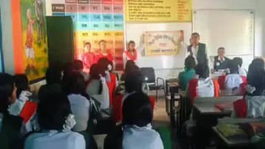 टंडवा: कस्तूरबा गांधी आवासीय विद्यालय में नशा उन्मूलन को लेकर चलाया गया जागरुकता अभियान