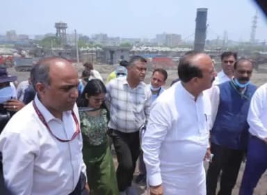 प्रीत विहार: *दिल्ली: शहरी विकास मंत्री आशीष सूद ने गाजीपुर लैंडफिल का निरीक्षण किया, बायोमाइनिंग तेज करने के निर्देश*