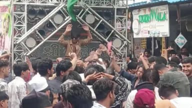 गुलाना: गुलाना में मुहर्रम पर धूमधाम से निकला ताजिया जुलूस, मुख्य मार्गों से गुजरा, मस्जिद चौराहे पर युवाओं ने अखाड़े में
