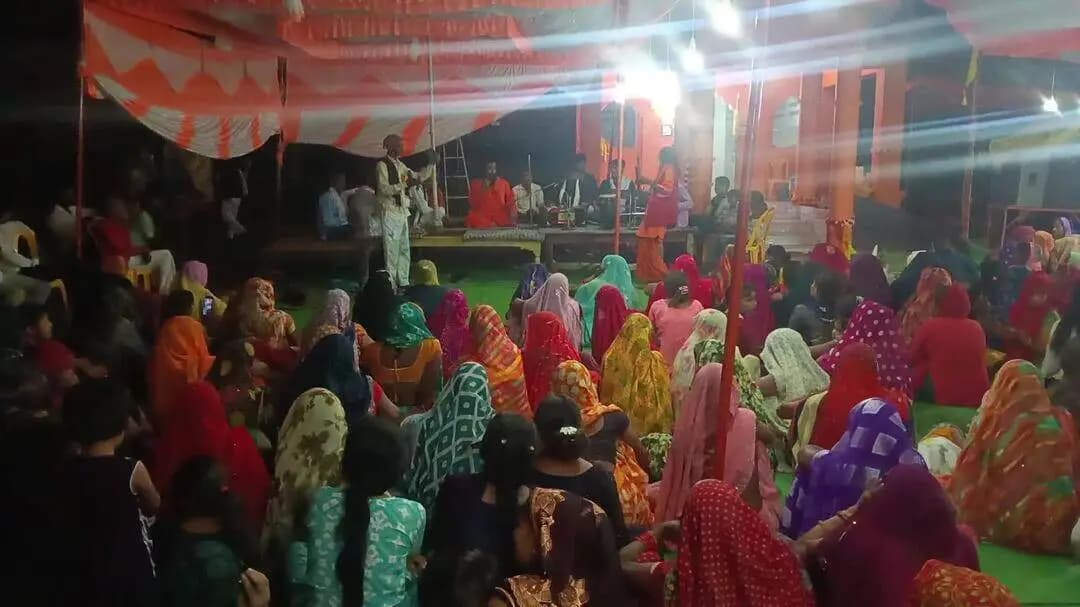 आज नाला पार ककरहटी में संत शिरोमणि गुरु रविदास जी का भंडारा संपन्न कराया गया