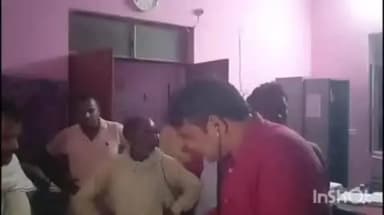 इकौना: कंजड़वा रोड पर अज्ञात बाइक सवार की टक्कर से एक युवक की मौत, पुलिस कार्रवाई में जुटी, परिवार में कोहराम