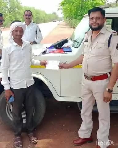 साजा: बेमेतरा जिला के विभिन्न थानों की पुलिस ने मोटर व्हीकल एक्ट के 14 प्रकरण में ₹4800 की चालानी कार्रवाई की