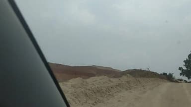 उदयपुर के 106 गांव के नागरिकों आंख खोल कर देख लीजिए अदानी कोल्ड माइंस ने किस तरह धरती का सारी संपदा खोदकर बंजर बना दिया