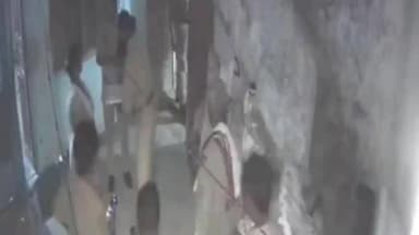 बस्ती: पुराना डाकखाना निवासी सच्चिदानंद ने एक व्यक्ति पर कुत्ते को जलाने का आरोप लगाया, कार्रवाई की मांग की