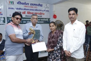 टोहाना: टोहाना के डॉ. शिव सचदेवा ने 42 सालों से मुफ्त इलाज और सेवा का मिशन चलाया