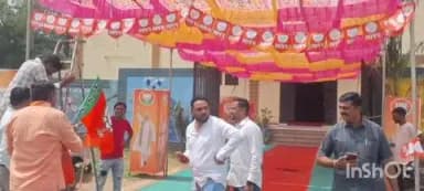 સંતરામપુર: સંતરામપુર ટાઉન હોલ ખાતે કાર્યકર્તા સંમેલનને લઈને તૈયારીઓ હાથ ધરાઈ