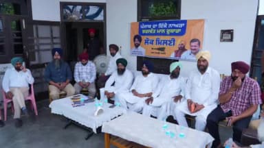 ਤਰਨਤਾਰਨ: ਵਿਧਾਇਕ ਮਨਜਿੰਦਰ ਸਿੰਘ ਲਾਲਪੁਰਾ ਨੇ ਪਿੰਡ ਪੱਖੋਕੇ ਵਿੱਚ ਵਰਕਰਾਂ ਨਾਲ ਕੀਤੀ ਅਹਿਮ ਮੀਟਿੰਗ