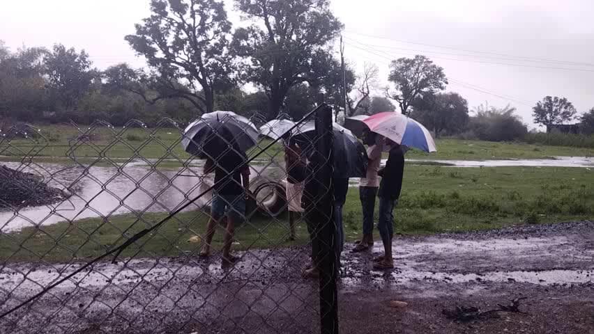 Barish Garm Charkheda me🙏