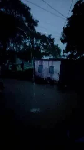 कमलापुर जिला देवास बागड़ी मोहल्ला बहुत पानी गिरा