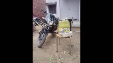 खेकड़ा: पाठशाला चौराहे के पास परचून की दुकान में चोरी के मामले में 2 बाल-अपचारी के खिलाफ कार्रवाई, बरामद हुईं सिगरेट, नकदी और बाइक