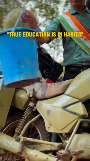 अपनी डिग्रियों का नहीं, अपने आचरण का स्तर बढ़ाइए! 🇮🇳
#cleanindiamission #socialmessage #takeresponsibility #civicduty #vishnubhartesh