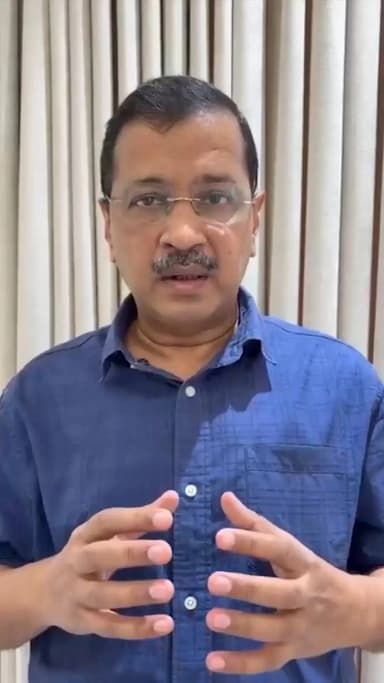 साकेत: इथेनॉल मिश्रित पेट्रोल पर दिल्ली के पूर्व सीएम केजरीवाल ने केंद्र पर साधा निशाना