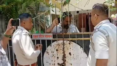 জলপাইগুড়ি: দুর্নীতির অভিযোগে বিক্ষোভ, ঘণ্টার মধ্যেই ইস্তফা তৃণমূল প্রধানের