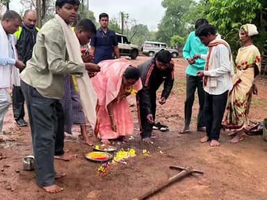 भानुप्रतापपुर: ग्राम तेलम्मा में टीनाशेड निर्माण का भूमिपूजन, विधायक सावित्री मंडावी ने रखी आधारशिला