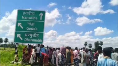 गोड्डा: पुनसिया- कुरमन के समीप स्कोर्पियो के चपेट में आने के कारण बाइक सवार युवक की हुई मौत, सदर अस्पताल में हुआ पोस्टमार्टम