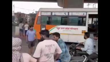 खेकड़ा: खेकड़ा में दिल्ली-सहारनपुर पर रोडवेज बस की टक्कर से महिला की मौत, बेटा घायल, चालक फरार