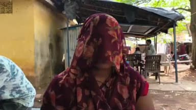 महरौनी: महरौनी तहसील स्थित सब रजिस्ट्रार कार्यालय पर जमीन बेचने को लेकर जमकर हुआ हंगामा, गुढ़ा खिरिया की महिला ने लगाए आरोप