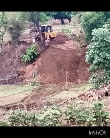 सरई: सरपंच ने अपनी जमीन बचाने बदला सड़क का रास्ता
#janshmshya