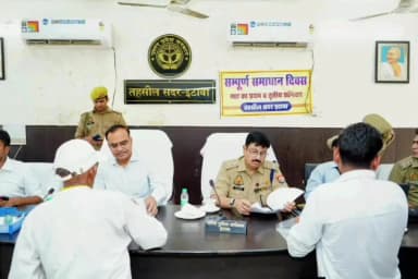 #Etawahpolice
⏭️जिलाधिकारी इटावा @DmEtawah एवं SSP इटावा @BrijeshS_211 द्वारा संयुक्त रूप से तहसील सदर इटावा पर सम्पूर्