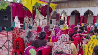 लालगंज: गोमाडीह में 'बहू-बेटी सम्मेलन' का आयोजन, दहेज, घरेलू हिंसा और महिला उत्पीड़न के प्रति महिलाओं को किया गया जागरूक