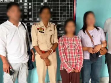 আমবাসা: নিখোঁজ হওয়া এক নাবালিকাকে উদ্ধার করে, আমবাসা থানার পুলিশ