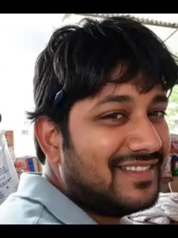 नवाबगंज: कृष्णा स्वीट्स के संचालक ने बेटे को स्कूल छोड़ने के दौरान ट्रेन के आगे कूदकर दी जान, 2 करोड़ के कर्ज की चर्चा