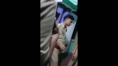 हमीरपुर: हमीरपुर में महिला आरक्षी के साथ पकड़ा गया निलंबित सिपाही, सिपाही की पत्नी ने परिजनों के साथ पहुंचकर किया हंगामा