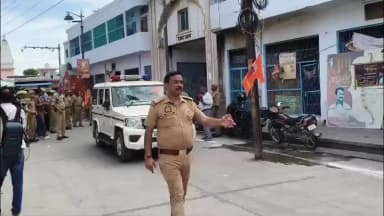 सदर: ट्रस्ट की बैठक के लिए रवाना हुए नित्य गोपाल दास, कहा- दोषियों को मिले कड़ी से कड़ी सजा