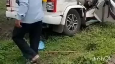 आष्टा: बोलेरो ट्रक की टक्कर से 5 की मौत चार गंभीर गाड़ी में फंसे रहे शव तीन लोग दूर जाकर गिरे राजगढ़ से आष्टा जा रहे थे