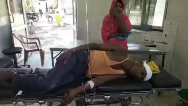 पुपरी: पुपरी थाना क्षेत्र के हरिहरपुर में मजदूरी करने से इंकार करने पर मारपीट कर एक व्यक्ति को किया जख्मी