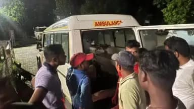 गोला: सोटय मोड़ के पास अज्ञात वाहन के धक्के से नावाडीह निवासी एक व्यक्ति की मौत