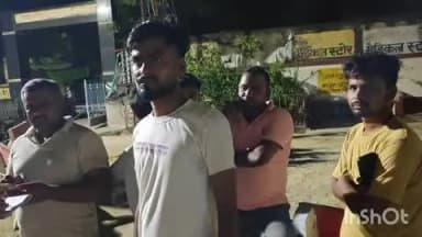 बिंदकी: बिंदकी कस्बे के मोहल्ला कटरा में गंगा वाटिका के समीप पिकअप की टक्कर से बाइक सवार बड़े भाई की मौत, छोटा भाई गंभीर घायल