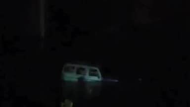 नारायणगंज: पुल की रेलिंग तोड़कर बालई नदी में गिरी बोलेरो
स्थानीय युवक मनीष बर्मन ने बचाया वाहन सवारों को