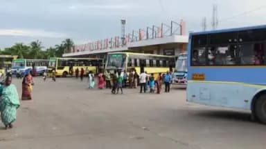 ராசிபுரம்: புதிய பேருந்து நிலையத்தில் அரசு பேருந்து ஓட்டுனரை தனியார் பேருந்து ஓட்டுனர் கன்னத்தில் அறைந்தால் பெரும் பரபரப்பு ஏற்பட்டது