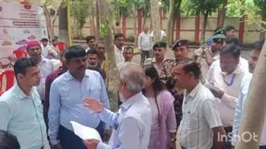 खगड़िया: भदास दक्षिण पंचायत में सहयोग शिविर का कमिश्नर ने किया निरीक्षण